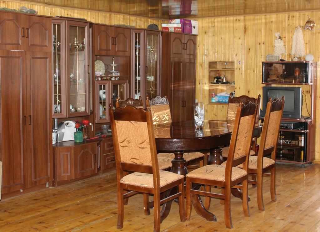 Guest House Tavaduri ميستيا المظهر الخارجي الصورة