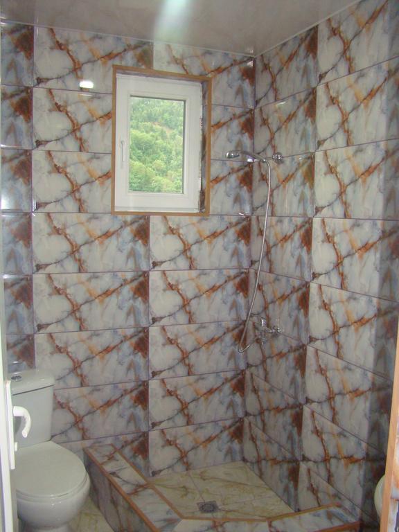 Guest House Tavaduri ميستيا المظهر الخارجي الصورة