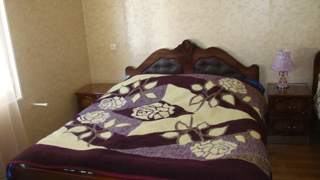 Guest House Tavaduri ميستيا المظهر الخارجي الصورة