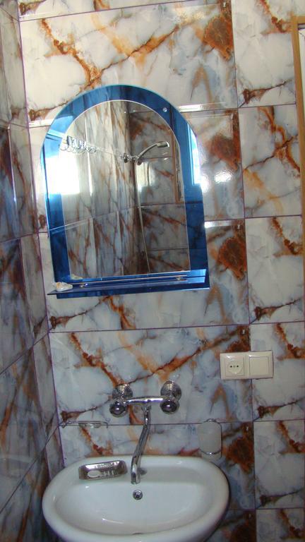Guest House Tavaduri ميستيا المظهر الخارجي الصورة