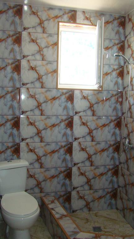 Guest House Tavaduri ميستيا المظهر الخارجي الصورة