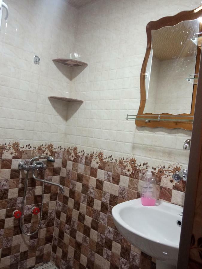 Guest House Tavaduri ميستيا المظهر الخارجي الصورة
