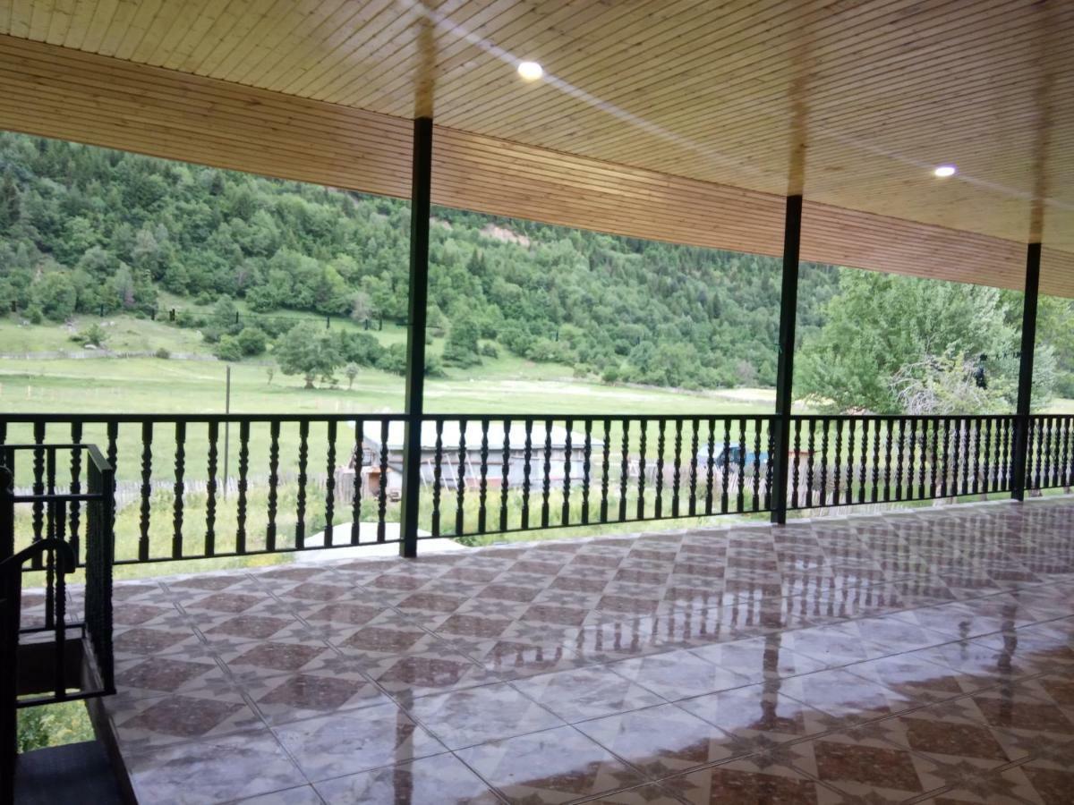 Guest House Tavaduri ميستيا المظهر الخارجي الصورة